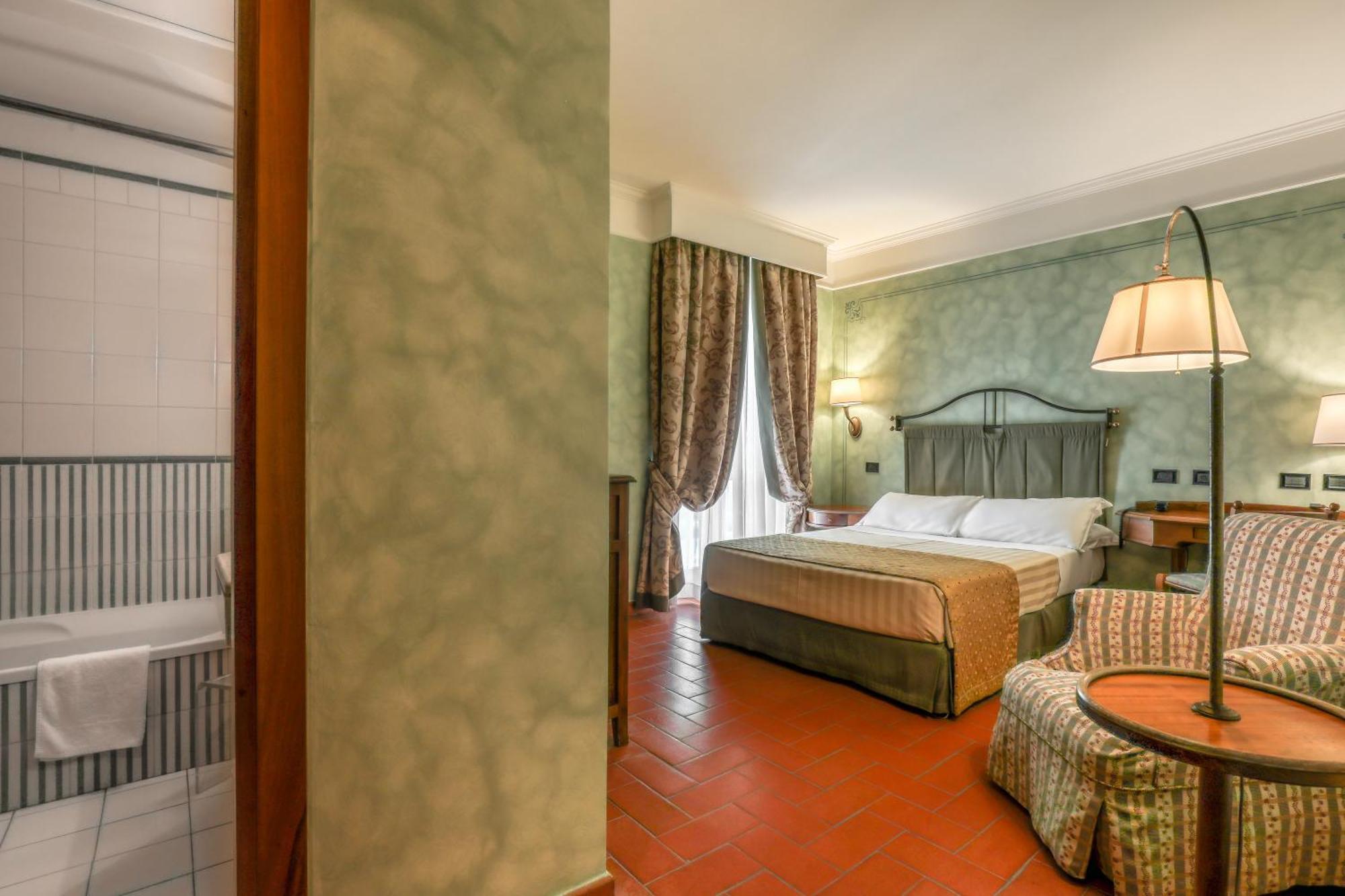 Hotel Ristorante La Pergola Magliano Sabina Quarto foto