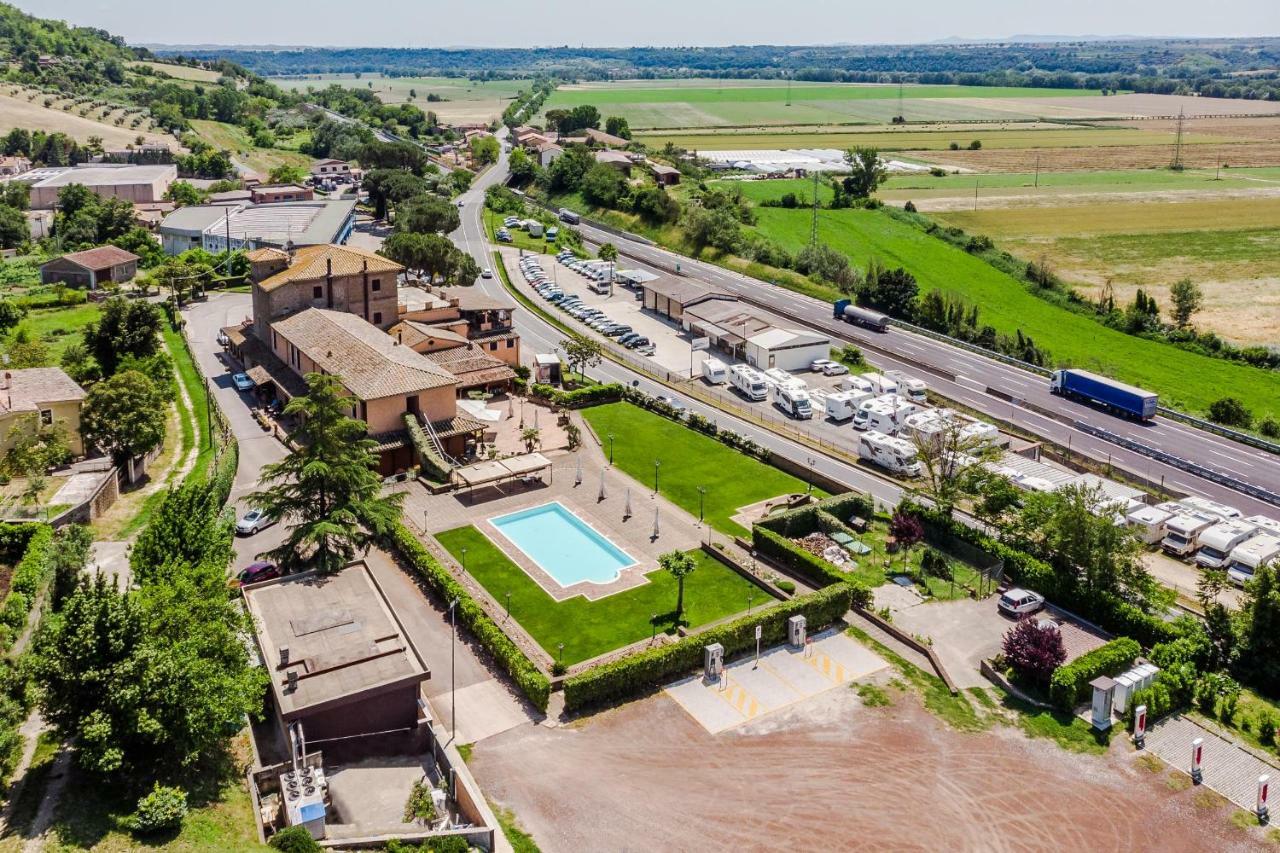 Hotel Ristorante La Pergola Magliano Sabina Exterior foto